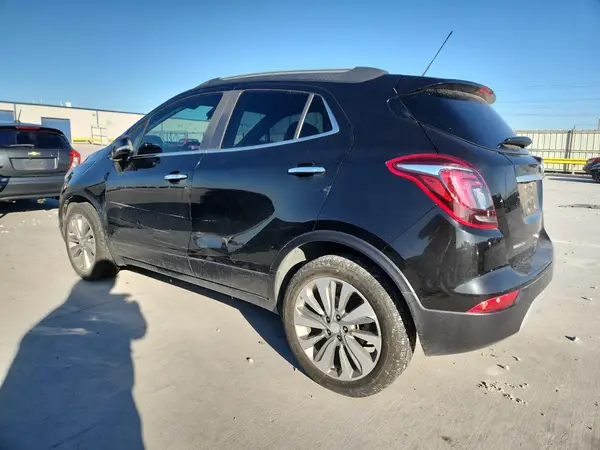 KL4CJASB1JB715206 2018 BUICK ENCORE - Image 2