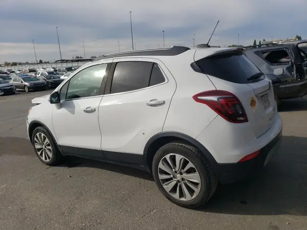 KL4CJASB1KB719967 2019 BUICK ENCORE - Image 2