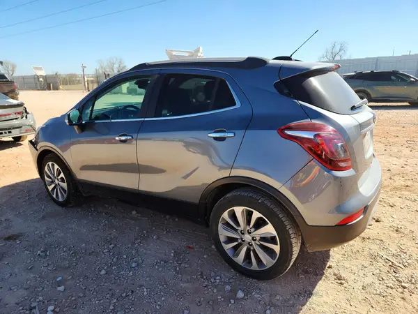KL4CJASB1KB726661 2019 BUICK ENCORE - Image 2
