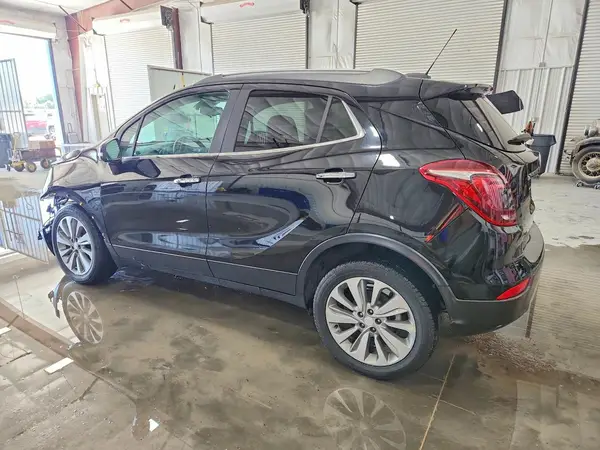 KL4CJASB1KB763855 2019 BUICK ENCORE - Image 2