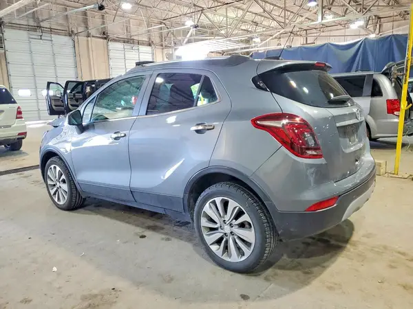 KL4CJASB1KB889617 2019 BUICK ENCORE - Image 2
