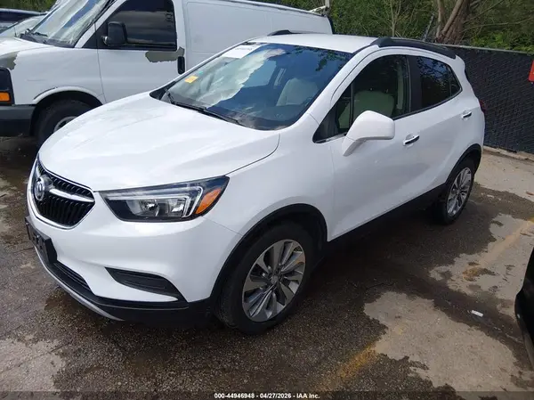 KL4CJASB1LB007802 2020 BUICK ENCORE - Image 2