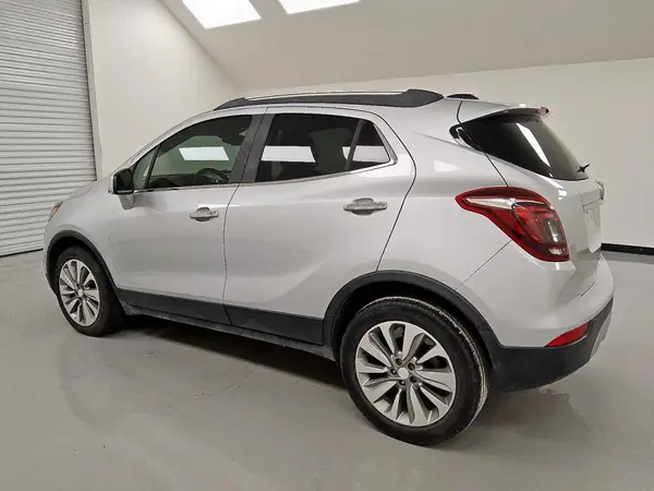 KL4CJASB1LB014524 2020 BUICK ENCORE - Image 2