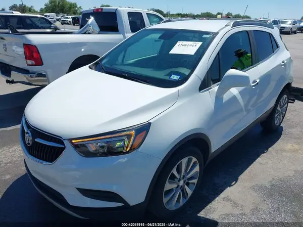 KL4CJASB1LB028357 2020 BUICK ENCORE - Image 2