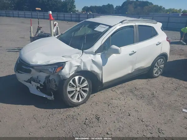 KL4CJASB1LB039830 2020 BUICK ENCORE - Image 2