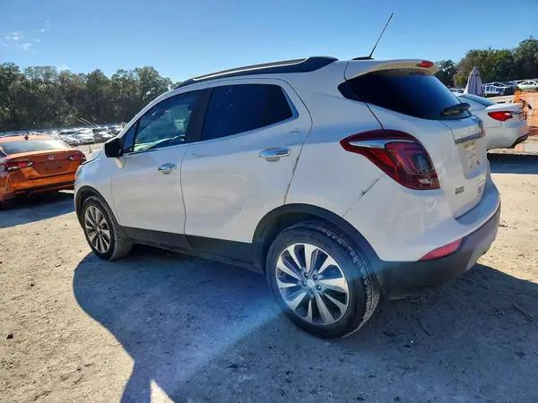 KL4CJASB1LB079647 2020 BUICK ENCORE - Image 2