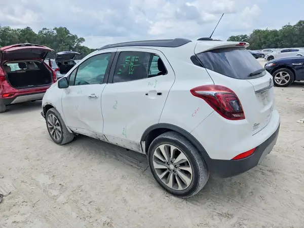 KL4CJASB1LB316251 2020 BUICK ENCORE - Image 2