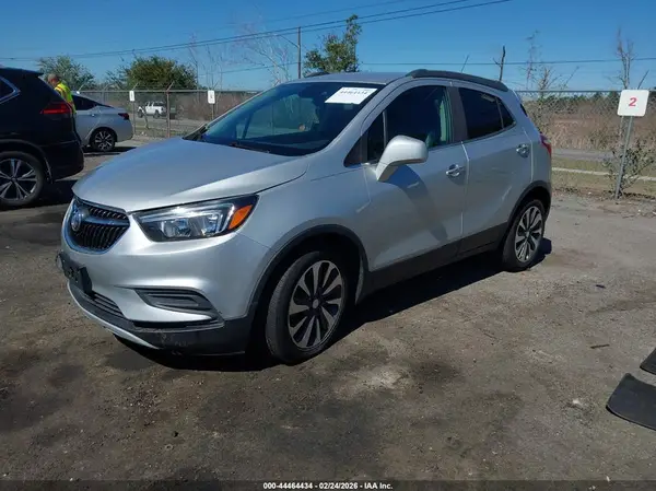 KL4CJASB1MB311486 2021 BUICK ENCORE - Image 2