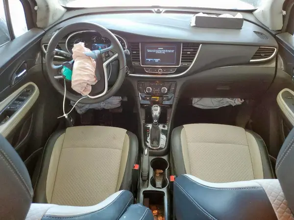 KL4CJASB1MB318065 2021 BUICK ENCORE - Image 8