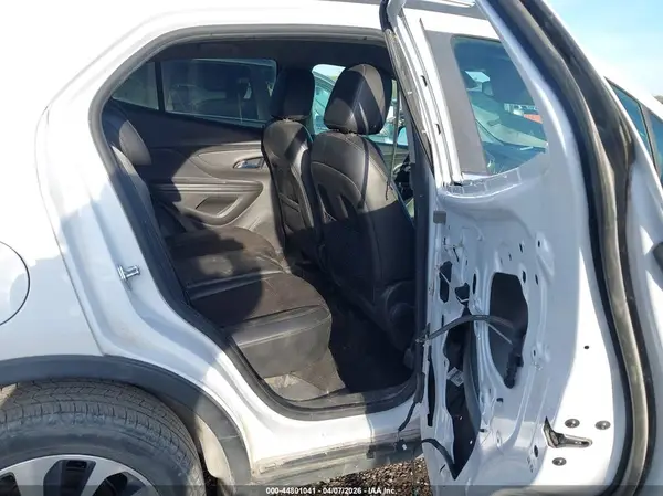 KL4CJASB1MB336954 2021 BUICK ENCORE - Image 8