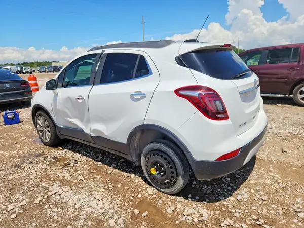 KL4CJASB2HB019898 2017 BUICK ENCORE - Image 2
