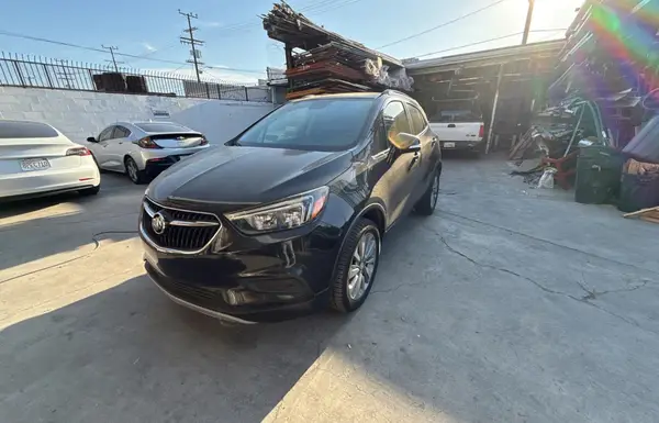 KL4CJASB2HB042906 2017 BUICK ENCORE - Image 2