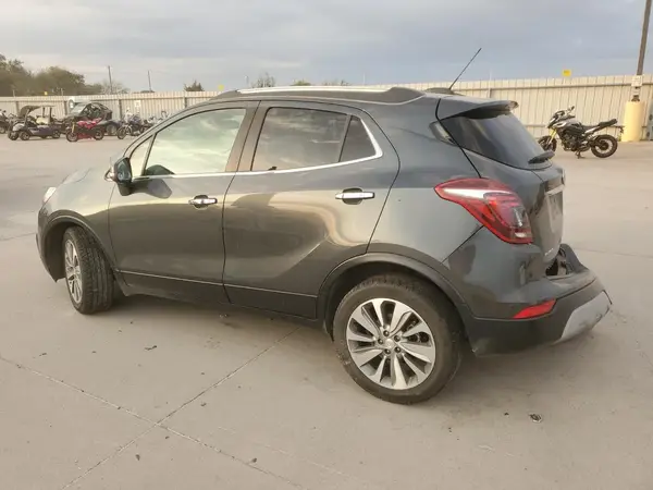 KL4CJASB2HB061634 2017 BUICK ENCORE - Image 2