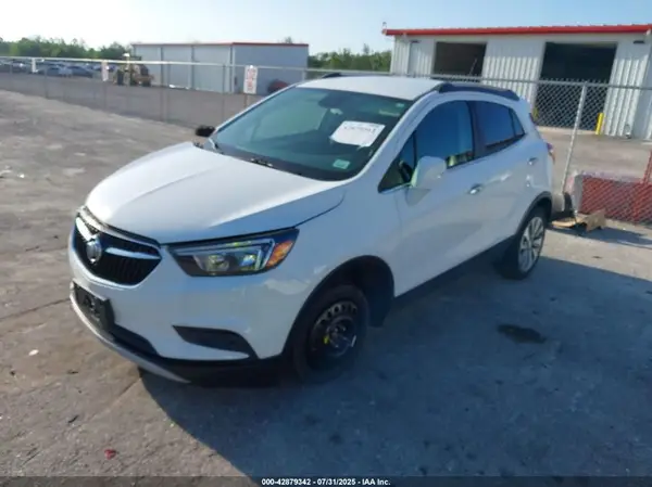 KL4CJASB2HB107950 2017 BUICK ENCORE - Image 2