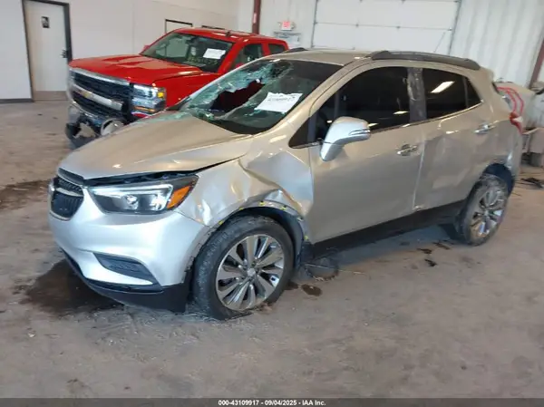 KL4CJASB2HB153763 2017 BUICK ENCORE - Image 2
