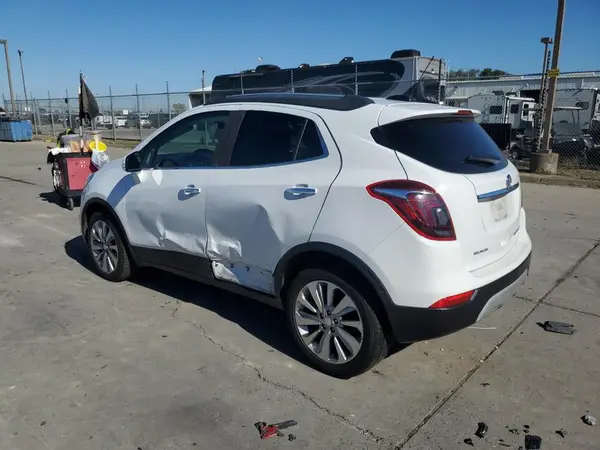 KL4CJASB2HB212715 2017 BUICK ENCORE - Image 2
