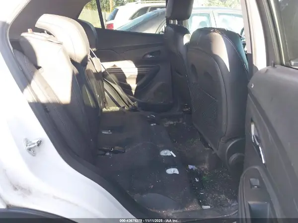 KL4CJASB2HB253247 2017 BUICK ENCORE - Image 8