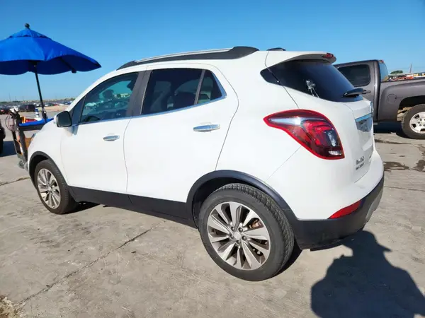 KL4CJASB2JB505553 2018 BUICK ENCORE - Image 2