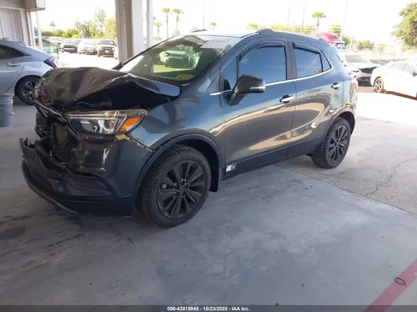 KL4CJASB2JB514575 2018 BUICK ENCORE - Image 2