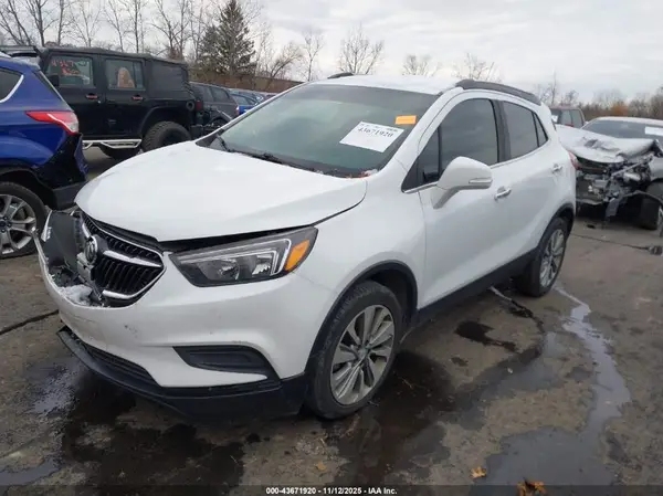 KL4CJASB2JB523423 2018 BUICK ENCORE - Image 2