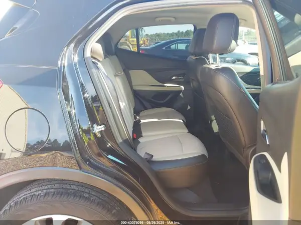 KL4CJASB2JB543767 2018 BUICK ENCORE - Image 8