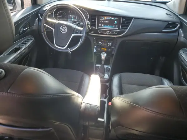 KL4CJASB2JB553828 2018 BUICK ENCORE - Image 8