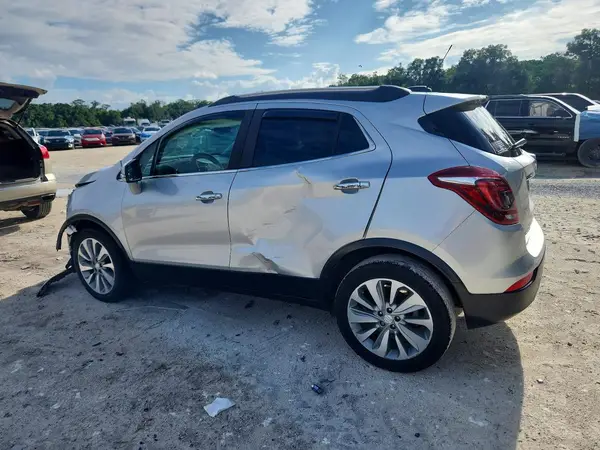 KL4CJASB2JB555403 2018 BUICK ENCORE - Image 2