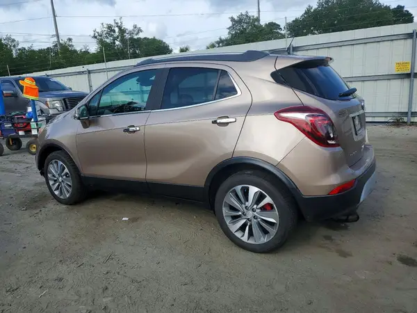 KL4CJASB2JB562979 2018 BUICK ENCORE - Image 2