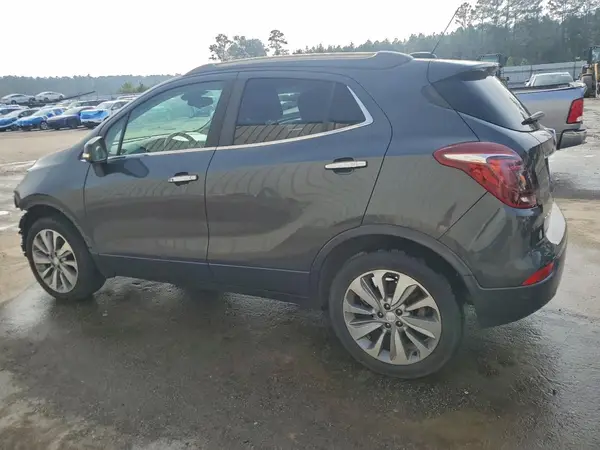 KL4CJASB2JB574999 2018 BUICK ENCORE - Image 2