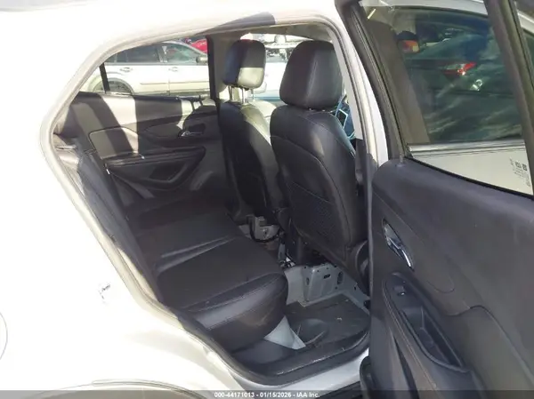 KL4CJASB2JB584190 2018 BUICK ENCORE - Image 8