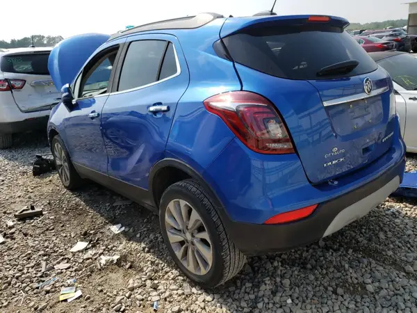 KL4CJASB2JB592273 2018 BUICK ENCORE - Image 2