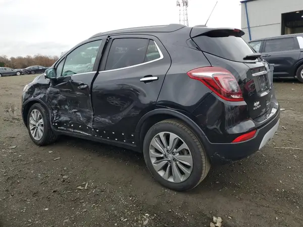 KL4CJASB2JB597215 2018 BUICK ENCORE - Image 2