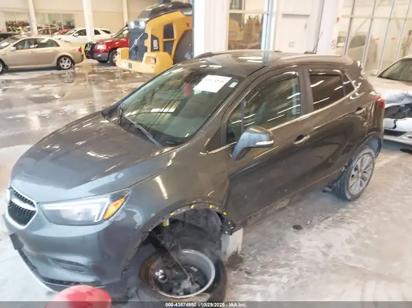 KL4CJASB2JB618967 2018 BUICK ENCORE - Image 2