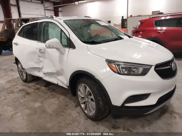 KL4CJASB2JB626339 2018 BUICK ENCORE - Image 1