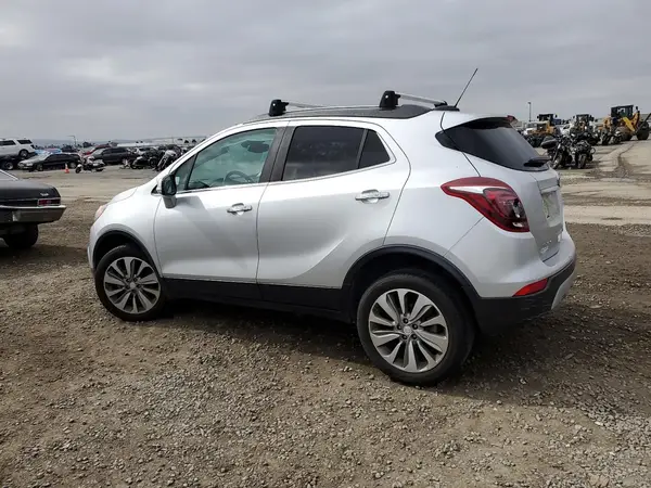 KL4CJASB2JB657879 2018 BUICK ENCORE - Image 2