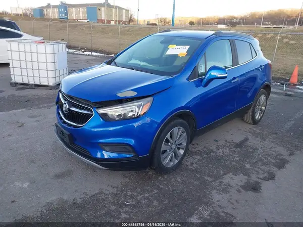 KL4CJASB2JB670132 2018 BUICK ENCORE - Image 2