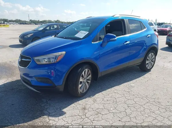 KL4CJASB2JB679137 2018 BUICK ENCORE - Image 2