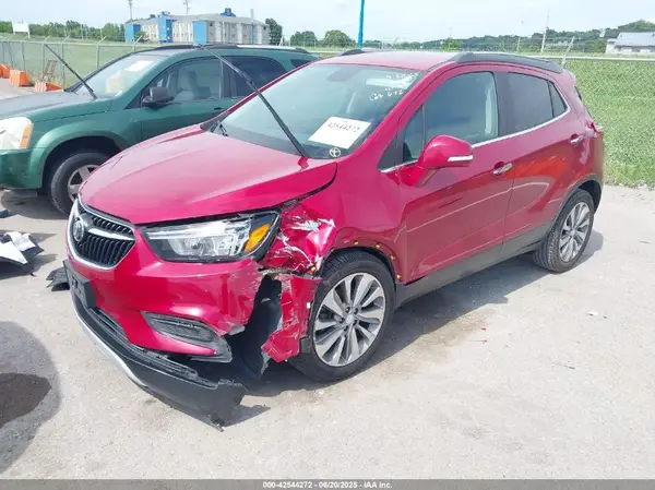 KL4CJASB2JB683186 2018 BUICK ENCORE - Image 2