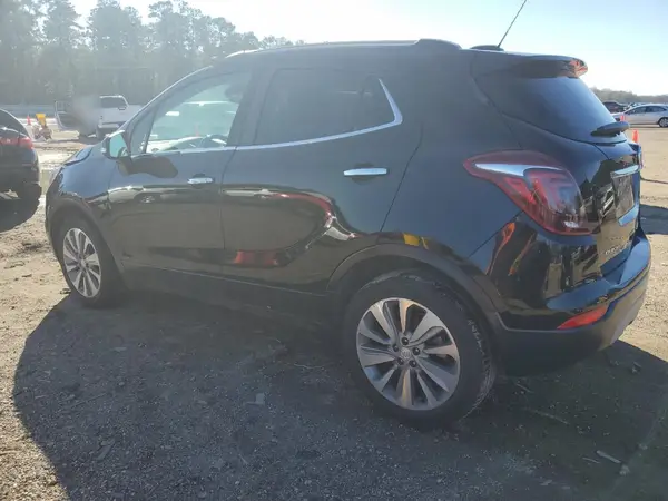 KL4CJASB2JB687951 2018 BUICK ENCORE - Image 2