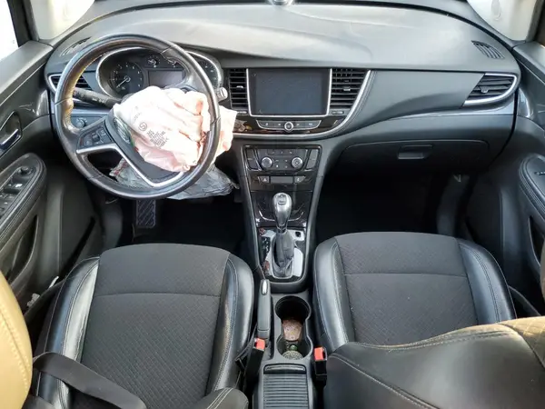 KL4CJASB2JB696150 2018 BUICK ENCORE - Image 8