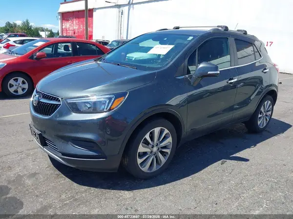 KL4CJASB2JB699579 2018 BUICK ENCORE - Image 2