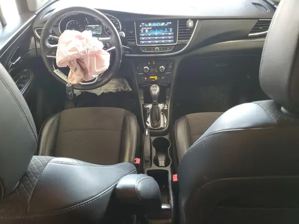 KL4CJASB2JB703789 2018 BUICK ENCORE - Image 8