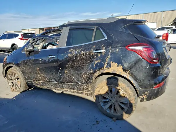KL4CJASB2JB706319 2018 BUICK ENCORE - Image 2