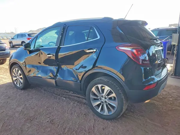 KL4CJASB2JB722391 2018 BUICK ENCORE - Image 2
