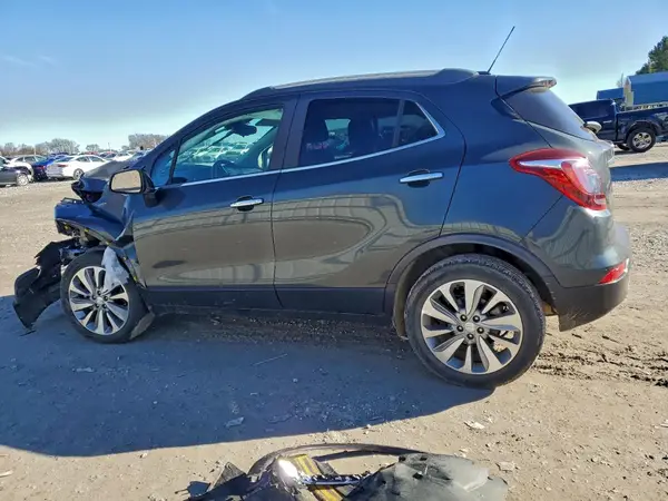 KL4CJASB2JB724481 2018 BUICK ENCORE - Image 2
