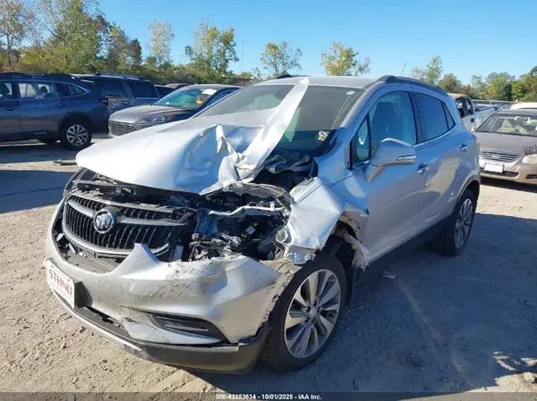 KL4CJASB2KB707469 2019 BUICK ENCORE - Image 2
