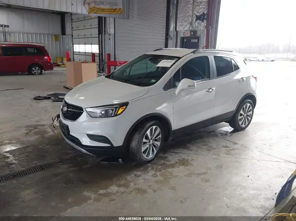 KL4CJASB2KB708265 2019 BUICK ENCORE - Image 2