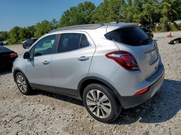 KL4CJASB2KB760656 2019 BUICK ENCORE - Image 2