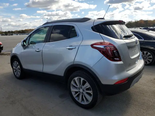 KL4CJASB2KB771561 2019 BUICK ENCORE - Image 2