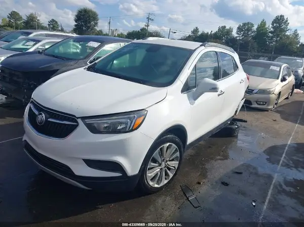 KL4CJASB2KB838238 2019 BUICK ENCORE - Image 2